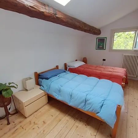 Monte Adone Quarto em Acomodações Particulares